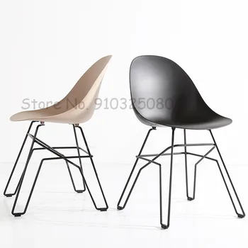 İskandinav Mobilya Yemek Sandalyesi Mutfak yemek sandalyeleri Modern Basit Ev Oturma Odası Basit Demir Arkalığı Yaratıcı ofis koltuğu