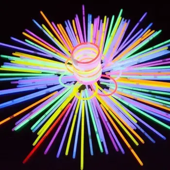 Parti floresan ışık çubuğu 50 adet / 100 Takım bilezik kolye Neon ışık düğün parti ışığı sopa parlak renkli ışık çubuğu